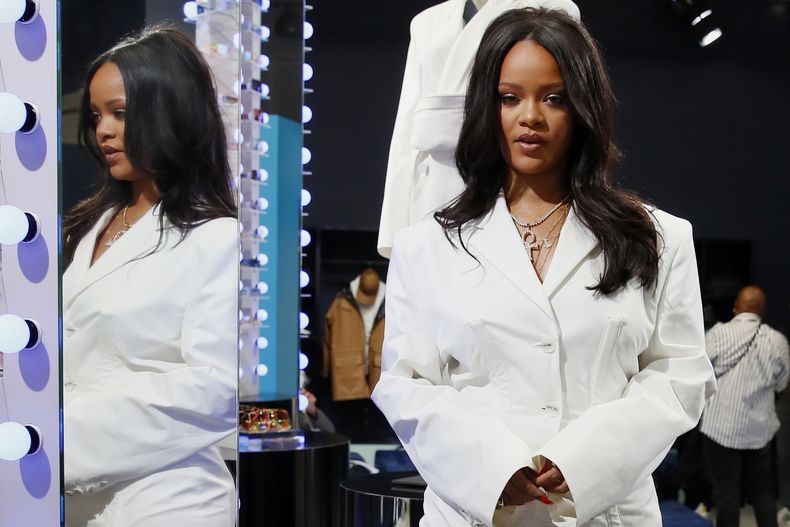ESP-GEN_MODA-RIHANNA-0.jpg
