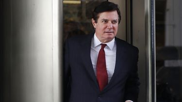 Mueller acusa a Manafort de pagarles a ex políticos europeos