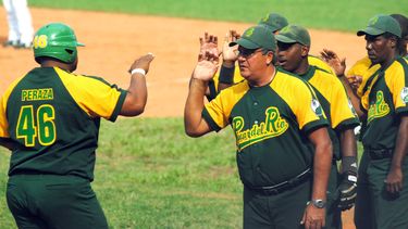 Yosvani Peraza fue expulsado de la 54 Serie Nacional de Béisbol.