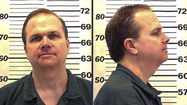 "Elegí el camino equivocado para lograr la gloria"; dijo Mark Chapman ante el tribunal que le negó, por octava vez, la libertad condicional