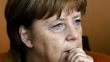 Trump y Merkel intentan dejar diferencias de lado