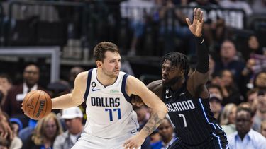 Con 44 puntos de Doncic, Mavs responden venciendo al Magic