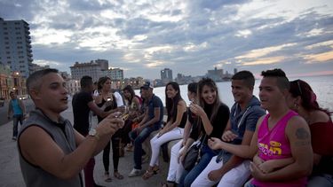 El régimen cada vez cuenta con menos influencia entre la juventud cubana.