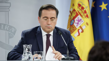 espana ha decidido retirar a su embajadora en buenos aires debido a la negativa de javier milei a ofrecer disculpas