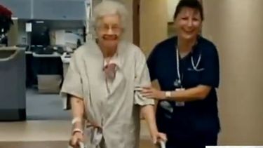 americateve | Noviembre es el mes dedicado a las personas sirven de cuidadores de otras personas que no es labor fácil y la comunidad latina es una de las más implicadas.