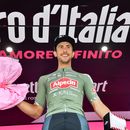 De Bondt gana última etapa plana de Giro; Carapaz aún líder