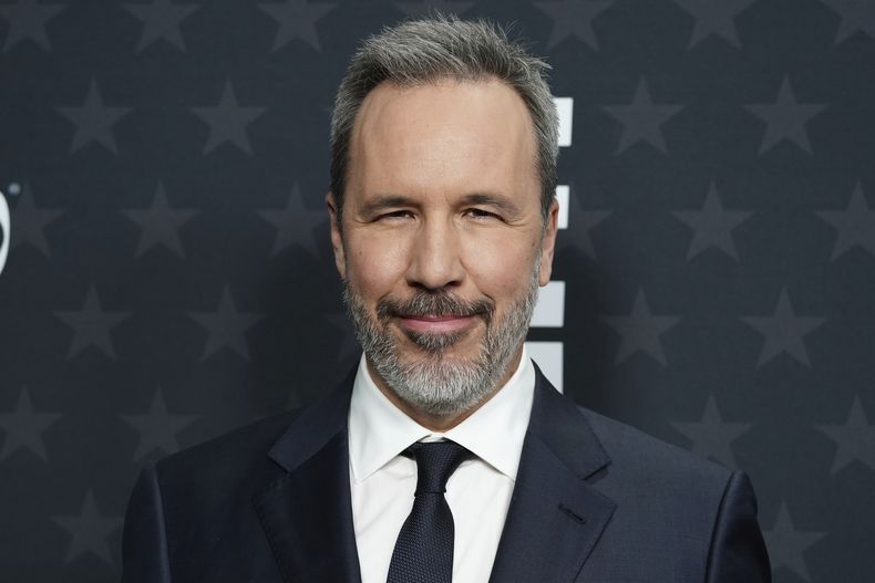 ARCHIVO - Denis Villeneuve llega a los 30º Critics Choice Awards el viernes 7 de febrero de 2025, en el Barker Hangar en Santa Mónica, California. (Foto Jordan Strauss/Invision/AP, archivo)