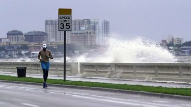 la tormenta elsa deja un muerto y 10 heridos en eeuu