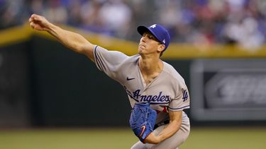 Buehler logra 1er juego sin carreras Dodgers ganan a Arizona