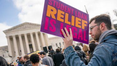 3,600 puertorriquenos se beneficiaran de condonacion de prestamos estudiantiles