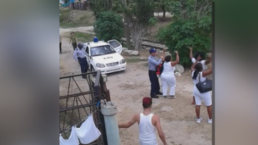 americateve | turbas castristas.png
