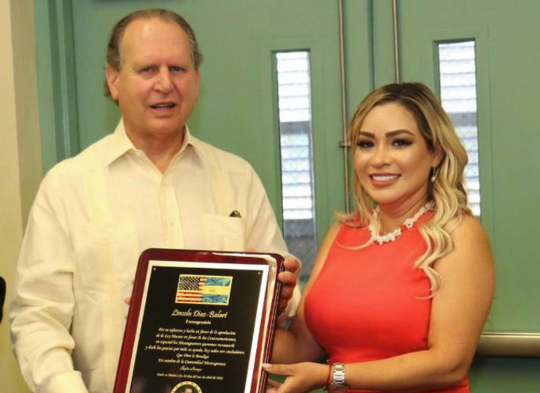 Lincoln Díaz-Balart desmiente que apoya a Sophia Lacayo para la comisión del condado Miami-Dade