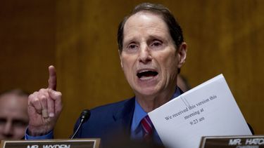Senador EEUU pide información sobre máquinas de votación