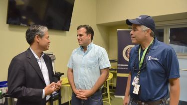 Complacido Ricardo Rosselló con el profesionalismo de Ricardo Ramos