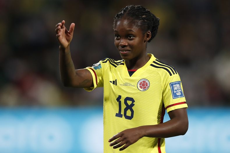 La delantera colombiana Linda Caicedo durante el partido contra Marruecos por el Grupo H del Mundial femenino, el jueves 3 de agosto de 2023, en Perth, Australia. (AP Foto/Gary Day)