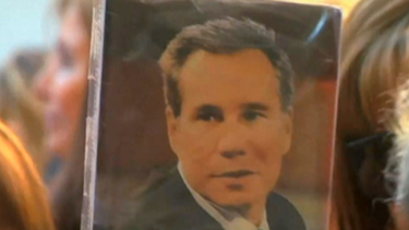 fiscal califico el fallecimiento de nisman como dudoso.