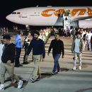 Migrantes venezolanos deportados de Estados Unidos a su llegada al Aeropuerto Internacional Simón Bolívar, en Maiquetía, Venezuela, el lunes 24 de marzo de 2025. (AP Foto/Ariana Cubillos)