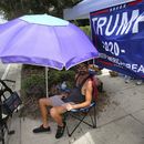 Campaña de Trump despide a encuestadores por contradicciones