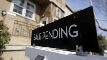 EEUU: Reventa de casas cae 0,6% en junio