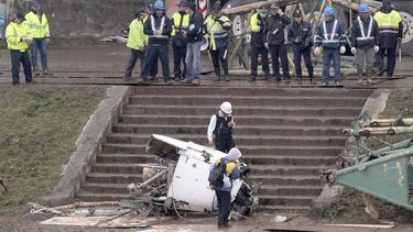 cadaveres recuperados del avion de airasia ya suman 100