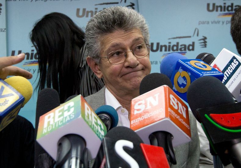 REP-POL_VENEZUELA-CONGRESO_JURAMENTACION-1.jpg