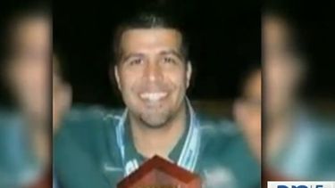 Acusan a ex profesor de baloncesto por tocar estudiantes