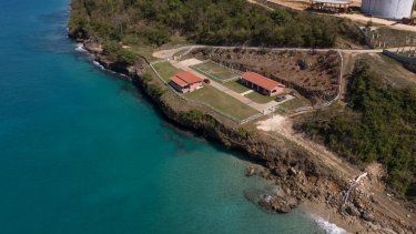 Aprueban construcción de condohotel contiguo a cueva Las Golondrinas en Aguadilla