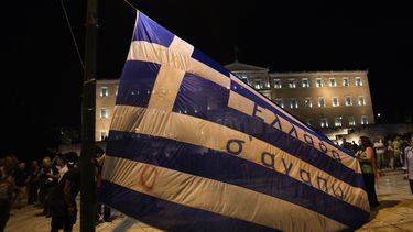 lo ultimo: legisladores alemanes respaldan rescate a grecia