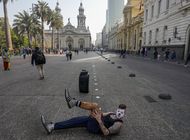 chile anuncia subsidios para 60% de los sectores vulnerables