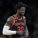 Knicks remontan y superan a Celtics en tiempo extra