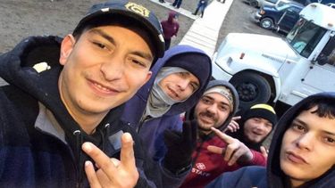 trabajadores boricuas en alaska arremeten contra los que regresaron a la isla