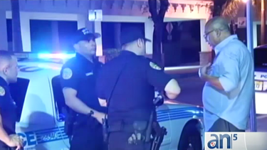 Policía de Miami arrestó a dos hombres que asaltaron a un taxista y lo intentaron ahorcar