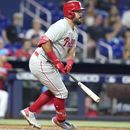 Schwarber llega a 29 jonrones, Filis vencen 10-0 a Marlins