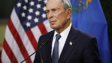 Bloomberg presenta documentos de campaña; no decisión aún