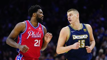 Nuggets superan a los 76ers en duelo de candidatos al MVP