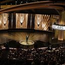 ARCHIVO - El anfitrión Jimmy Kimmel habla en los Oscar el 12, de marzo de 2023, en el Teatro Dolby en Los Ángeles. Kimmel será maestro de ceremonias de los Oscar por cuarta ocasión en 2024. (Foto AP/Chris Pizzello, archivo)