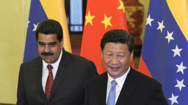 Santos dice estar dispuesto a reunirse con Maduro