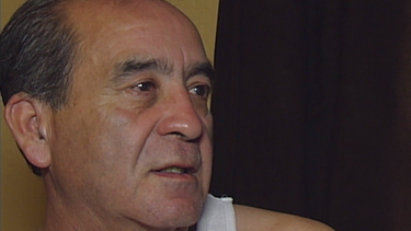 americateve | Una familia de la pequeña habana no pudo contener su frustración al enterarse de que el hombre que disparó cinco veces contra José Díaz Martínez fue arrestado y salió libre bajo fianza.