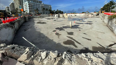 despues de retirar los escombros, asi luce el area donde se encontraba el edificio champlain towers de miami