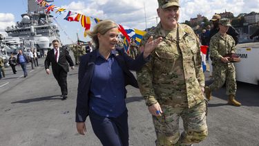 OTAN incluye a Finlandia y Suecia en ejercicios navales