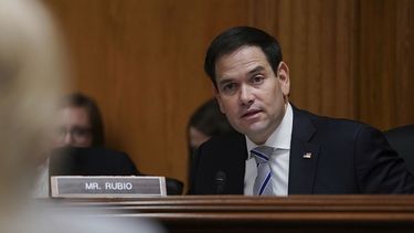 Marco Rubio envió una carta al presidente Joe Biden para que trate el tema de los ciberataques con Putin