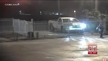 captado en camara un robo en una iglesia en opa-locka
