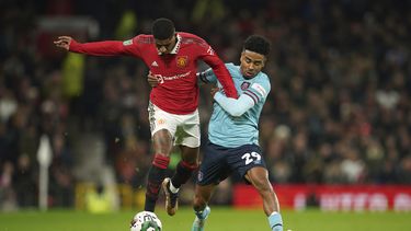 United avanza, Burnley queda eliminado en Copa de Liga