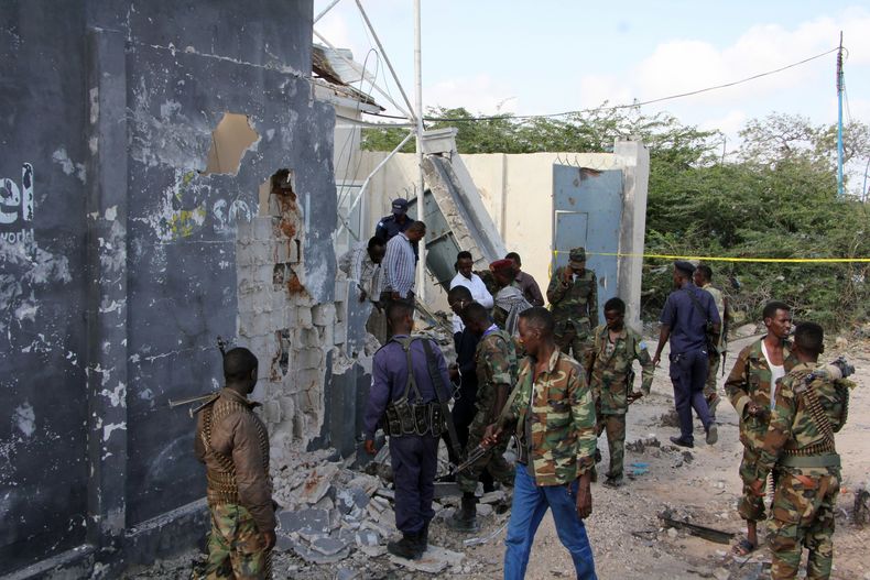 AFR-GEN_SOMALIA-ATENTADO-0.jpg