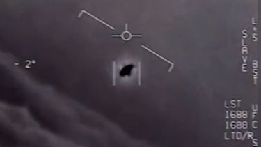 Se mostró la imagen de uno de los objetos no identificado con forma de Bellota. Foto: Tomada de video