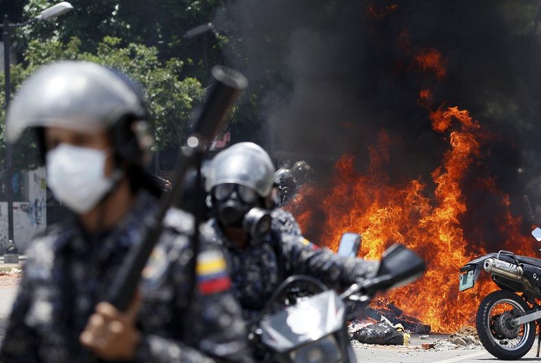 AMS-GEN_VENEZUELA-CRISIS_POLITICA-3.jpg