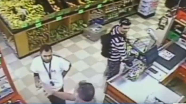 Un hombre lleva nueve días en estado de coma tras recibir una paliza en un mercado de Miami Beach.