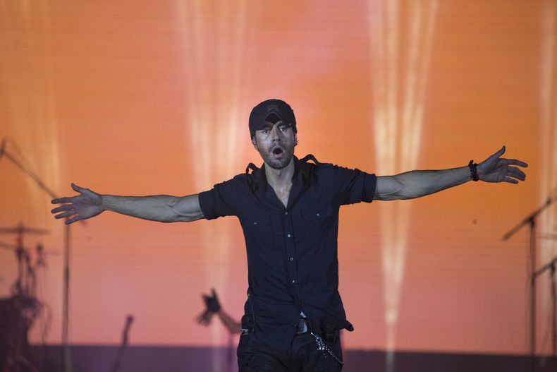 ESP-MUS ENRIQUE IGLESIAS