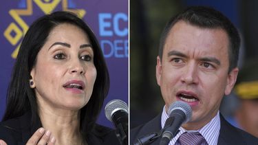 ARCHIVO - Esta imagen combinada muestra a Luisa Gonzalez, candidata presidencial del Movimiento Revolución Ciudadana, a la izquierda, y el presidente de Ecuador, Daniel Noboa, hablan en actos distintos en Quito, Ecuador el 19 de enero de 2025 y el 22 de enero de 2024. (AP Foto/Dolores Ochoa, Archivo)
