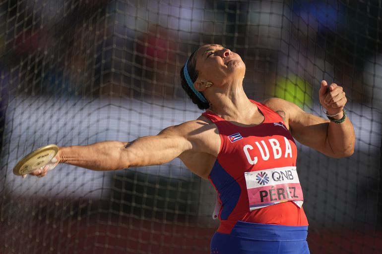 Cuba confirma deserción de lanzadora Yaimé Pérez